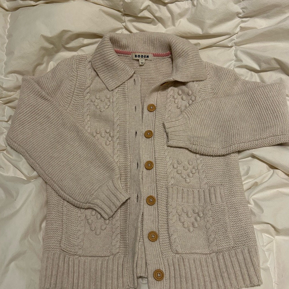Boden Cream heart pomme cardigan- size small